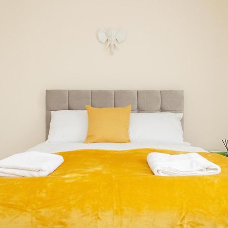 לידס Calvin House Apartments מראה חיצוני תמונה